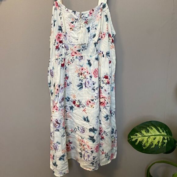 No Boundaries Short Floral Sleeveless Dress - Picture 2 of 4